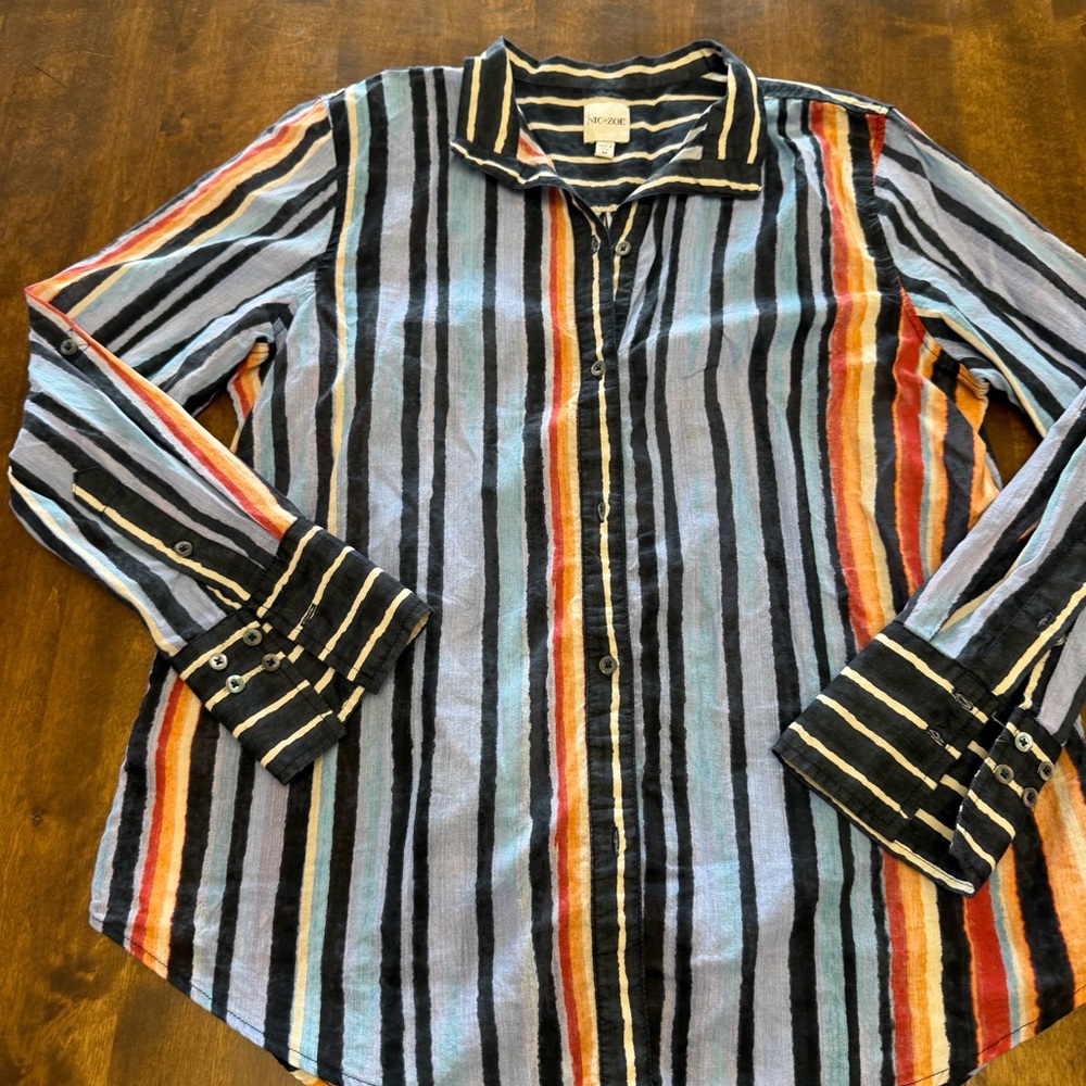 Women’s Nic + Zoe Striped Button Down Shirt Medium 100% Cotton Lightweight